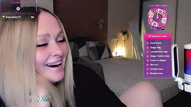 Libby_Nora: απευθείας συνομιλία ΧΧΧ