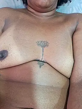 gatadanada লাইভ XXX চ্যাট