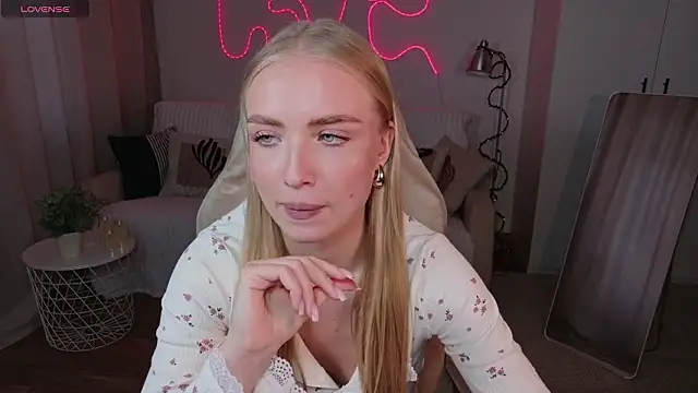 Chat XXX en directo de TessaGrays