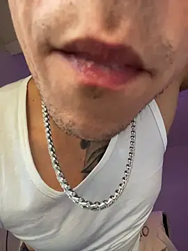 TitanNoir Webcam show