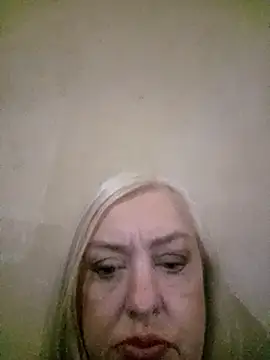 AngelikaJamesX 在線直播表演