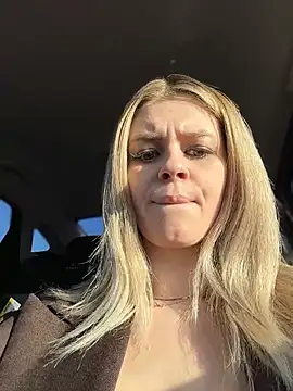 Love_Bri Chat XXX live