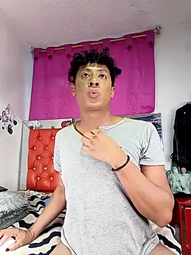 Živý XXX chat James_large_cock