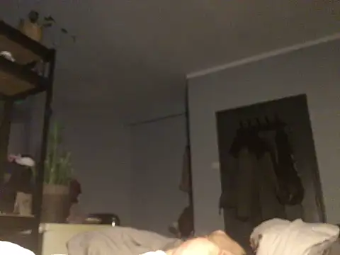 Pokazy przed kamerką – hornymarco21