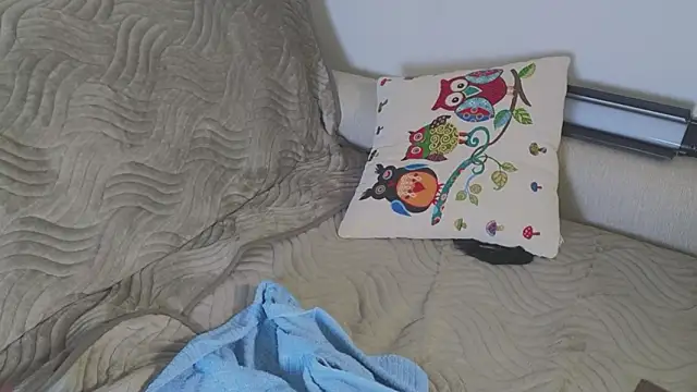 Chat +18 de DemiDee ao vivo