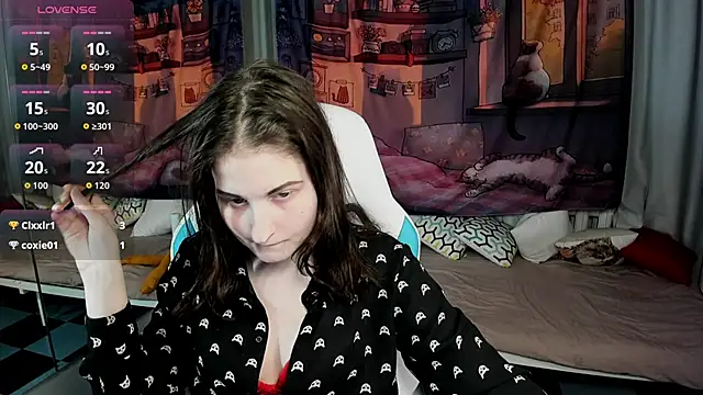 KiraDuvall 现场XXX聊天