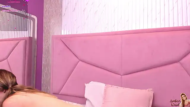 AmbeerWood_'s Live XXX Chat