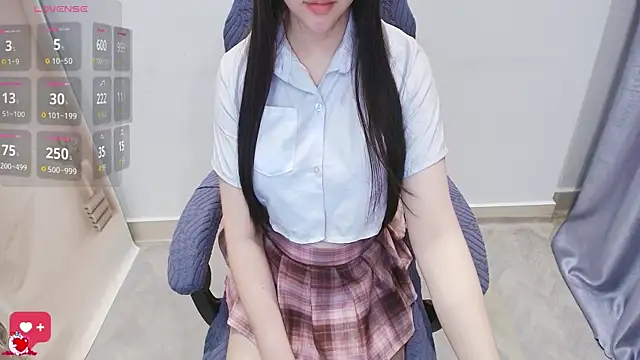 Sweet_Girl2k7's Live XXX Chat