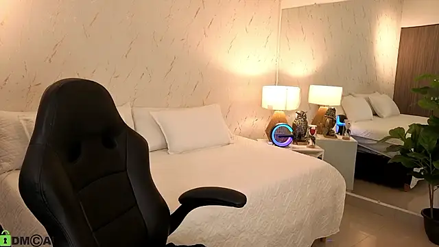 XXX chat uživo modela ava_blue