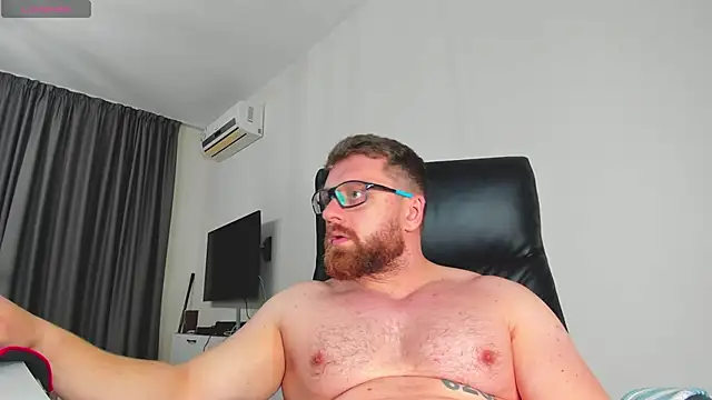 Czat XXX na żywo – Findom_guy