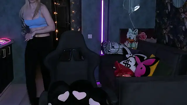 Chatroom XXX en direct de Blckmirrorr