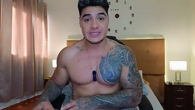 Steven_Velez Adlı Modelin Canlı XXX Sohbeti