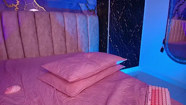 agath_69 Adlı Modelin Canlı XXX Sohbeti