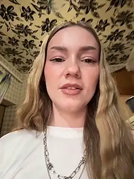 Chat XXX ao vivo de MilaMoone