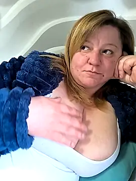 jusichka's Live XXX Chat