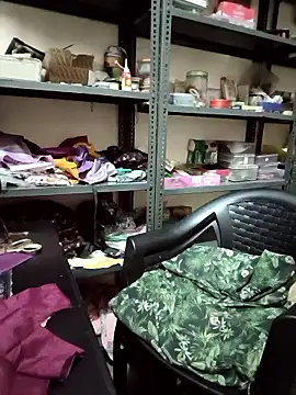 Hot_sexy_MonikaのライブXXXチャット