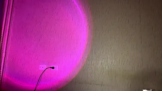 PlumbBumpのライブXXXチャット