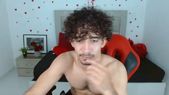 Caius_fox Live XXX Chat