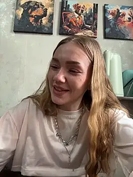 MilaMoone's Live XXX Chat