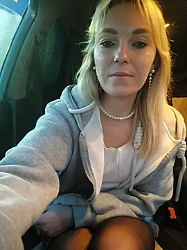 Show modela Crazy_lady69 na web-kameri