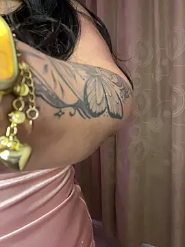 Vicky_Saidi's Live XXX Chat