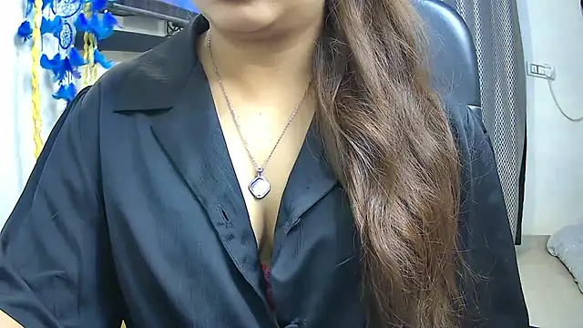 aarya_love Chat XXX live