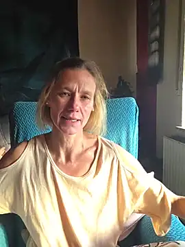 yola181 Live XXX-Chat