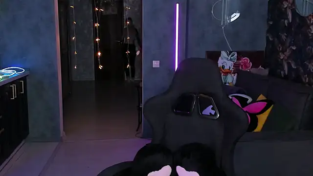 Blckmirrorr's Live XXX Chat