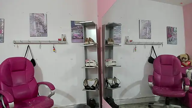 CAMILA--REYのライブXXXチャット