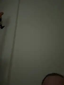 ledenjak: διαδικτυακό σόου στην κάμερα