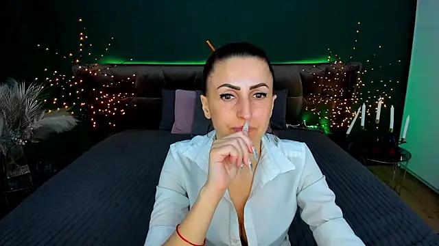 Rebecca_DiamondのライブXXXチャット