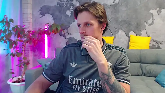 VikingChrisss Chat XXX in diretta