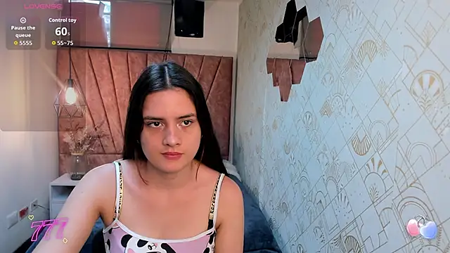 Zoe__Taylor__ Adlı Modelin Canlı XXX Sohbeti