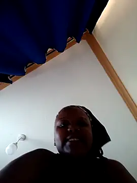 queennapalのライブXXXチャット