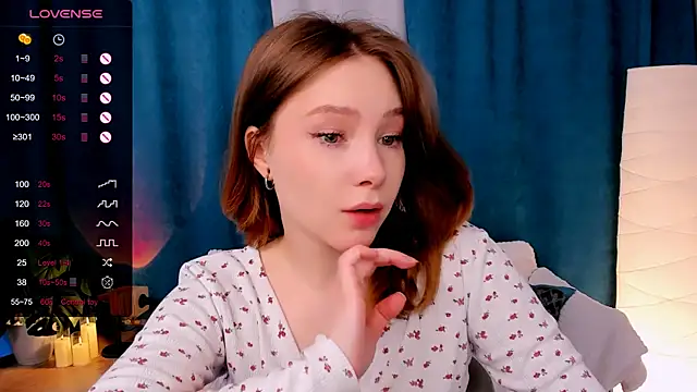 Chat XXX en directo de LanaBlu_