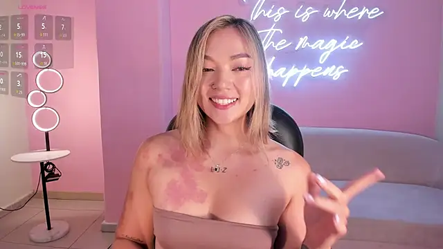 HaleyGreen1のライブXXXチャット