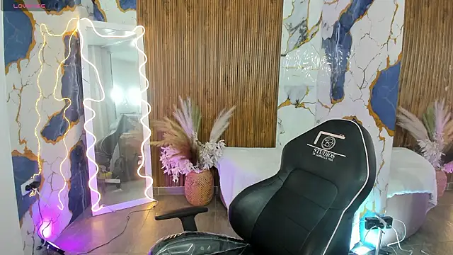 Athenaa_tay Live XXX-Chat