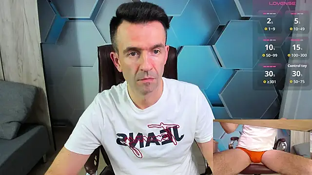 SteveTiger Live XXX Chat