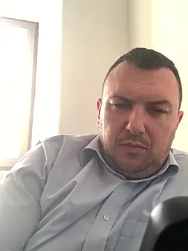 Mike8523 লাইভ XXX চ্যাট