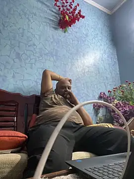 Czat XXX na żywo – Dick_6inches_Delhi