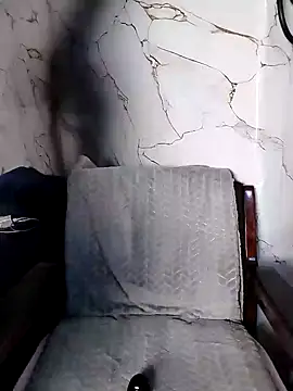 Онлайн чат XXX QUEENZAZA