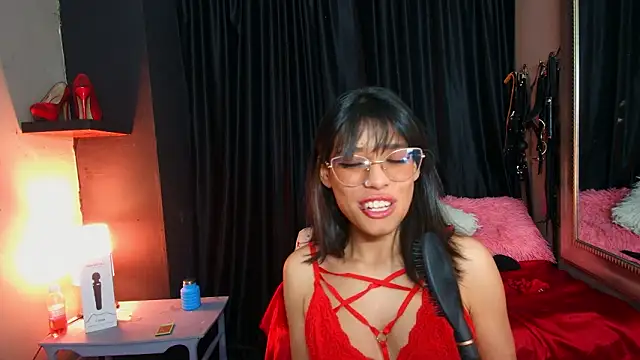 AvaLusty's Live XXX Chat