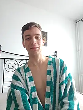 nickdtr23 在線直播表演