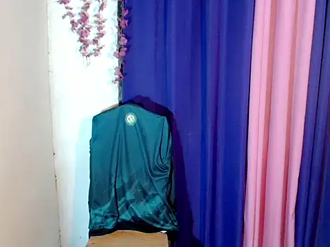 دردشة cyd_twink الجنسية المباشرة