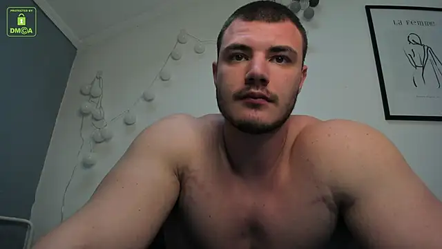 Troy_Bigtitan webkamerás műsora