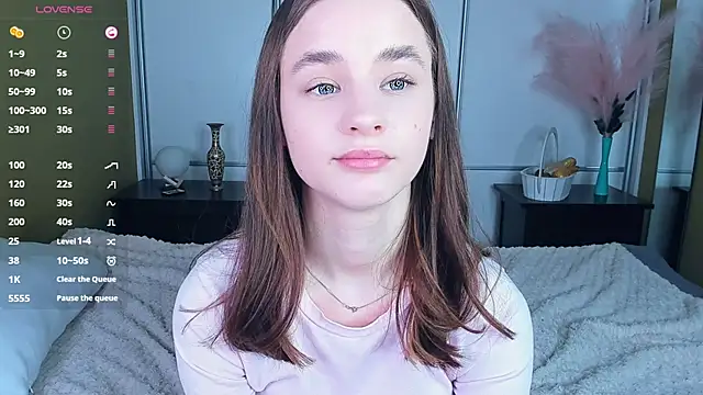 JinnyMcie's Live XXX Chat