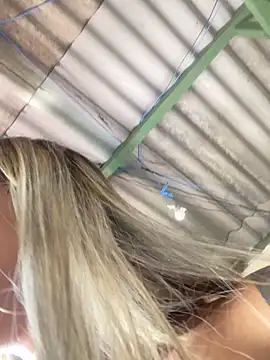 Chatroom XXX en direct de sabrinaneves