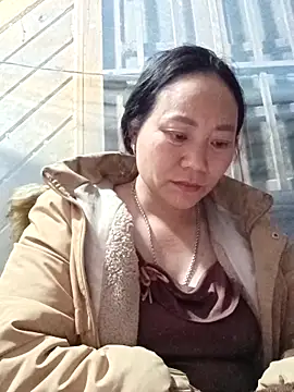 Lindxx-hot 现场XXX聊天