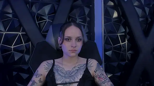 Chatroom XXX en direct de AnnyThompson_