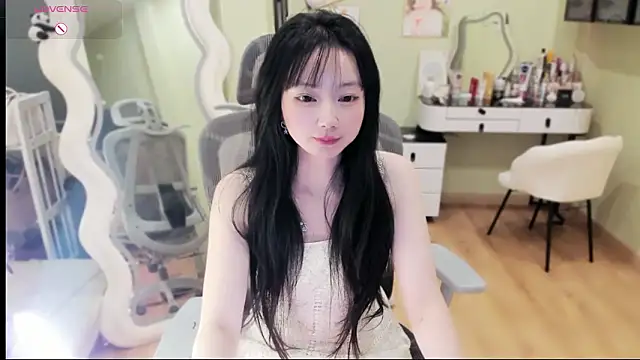 Chatroom XXX en direct de Nery_Asian